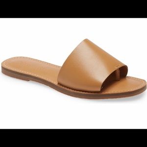 Leather slides/sandals